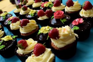 Chocolate Cupcake-Healthy Valentine's Dessert Idea